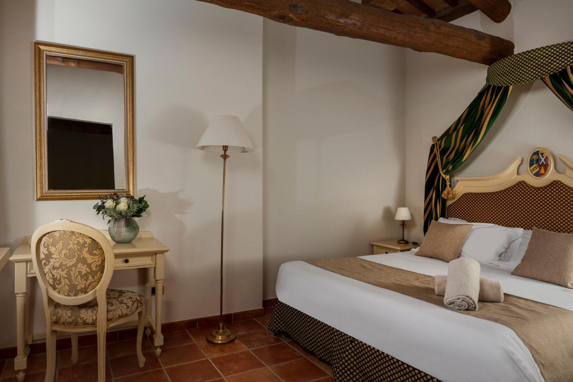 Castello Di Leonina Relais - Adults Only 4* Siena